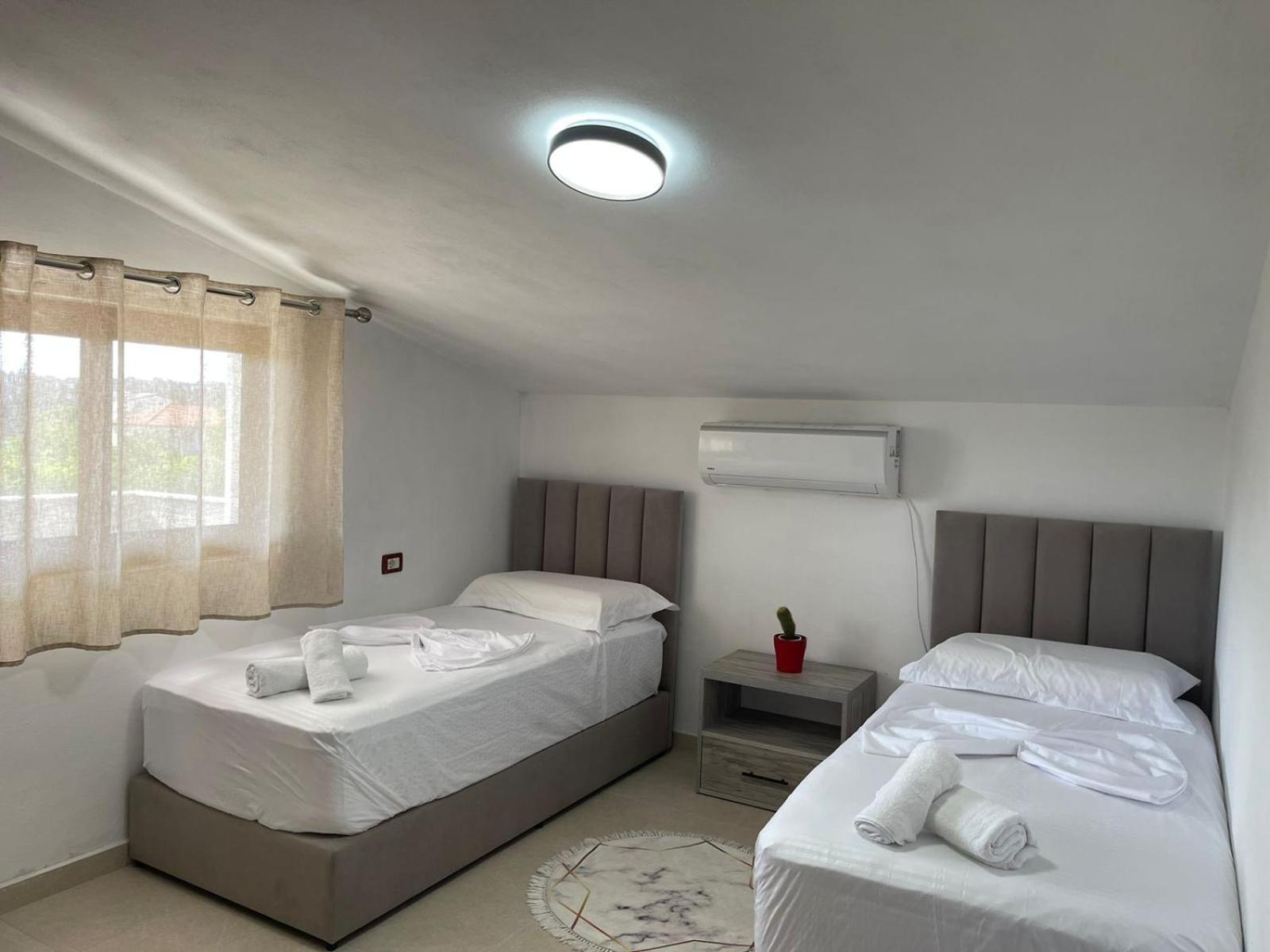 Prela'S Rooms Shkodër Extérieur photo