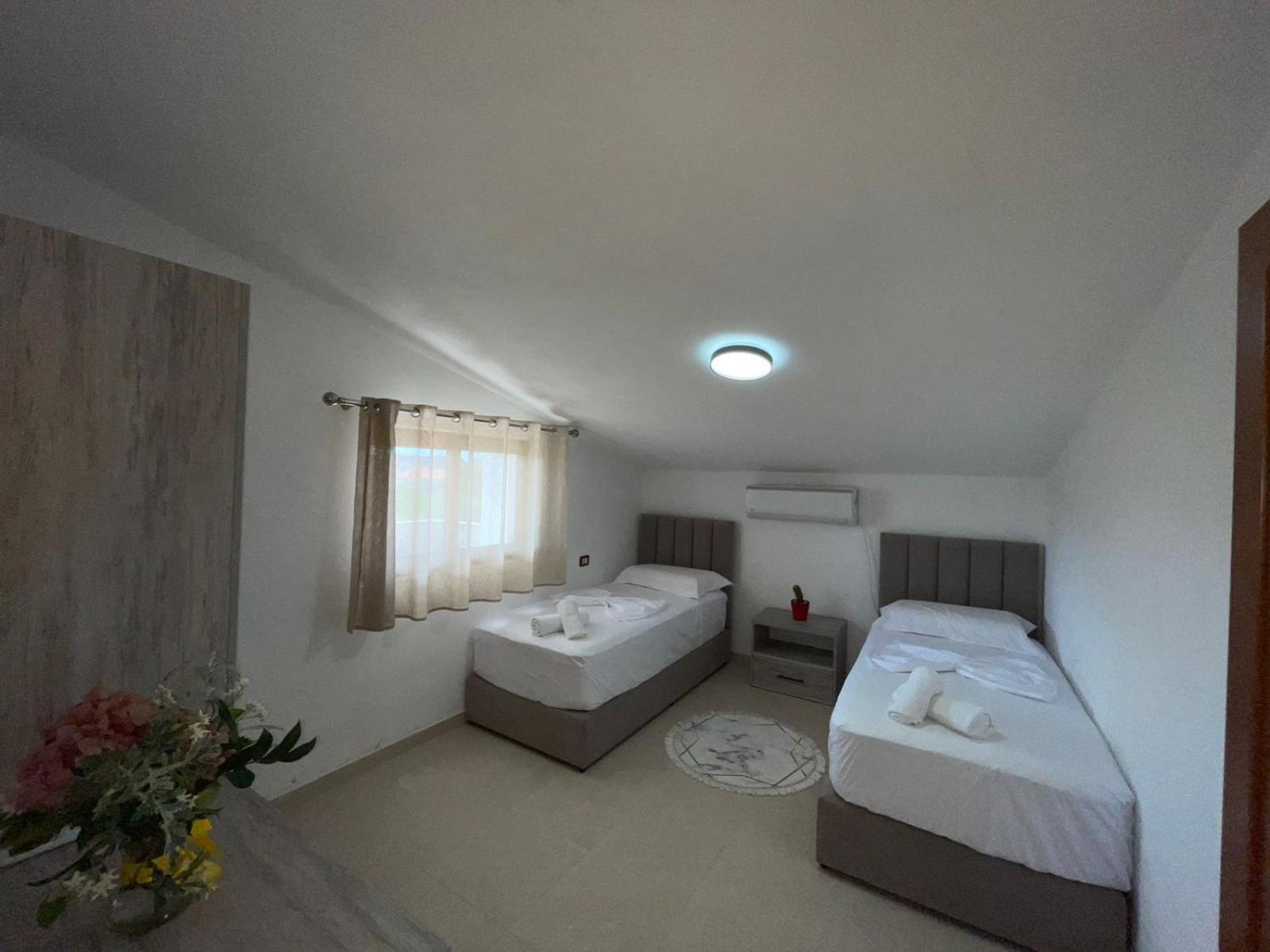 Prela'S Rooms Shkodër Extérieur photo